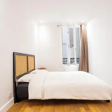 Apartment 1 - Ascenseur - Spacieux - Proche Metro
